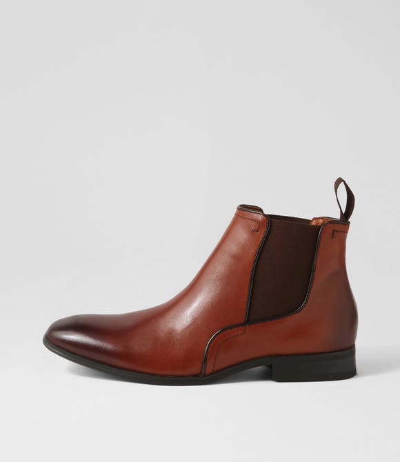 Torrent Cognac Leather Chelsea Boots