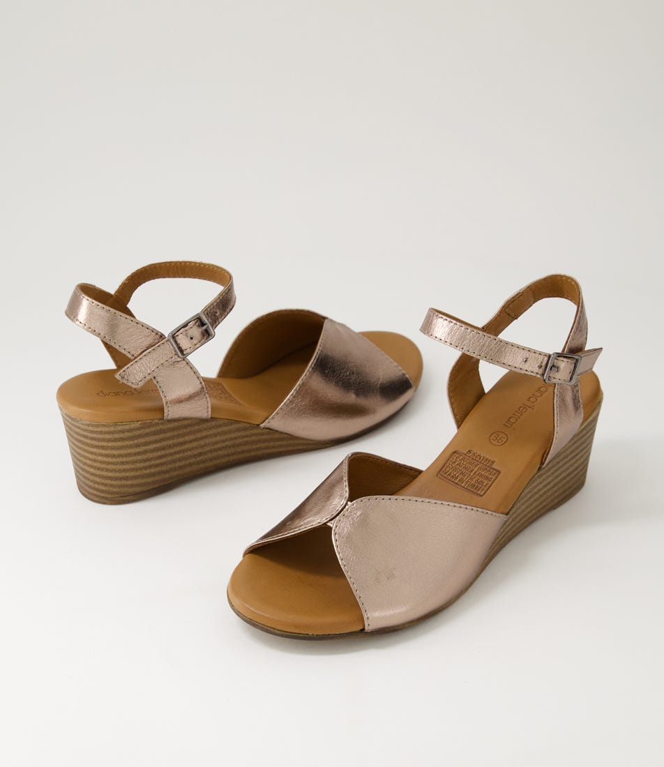 Padine Ash Metallic Leather Sandals