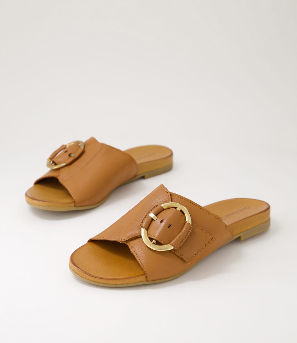Clips Tan Leather Slides