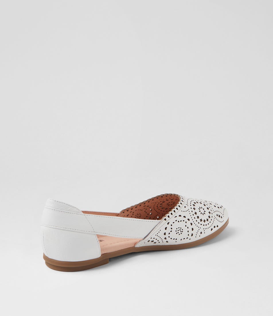 Flat Shoes White