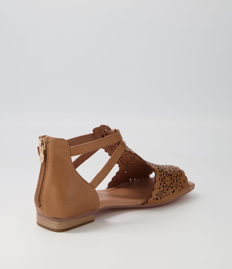 Paedan Tan Leather Sandals
