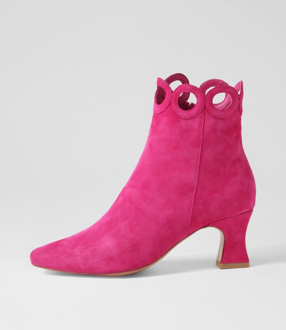 Primson Primson Fuchsia Suede Ankle Boots