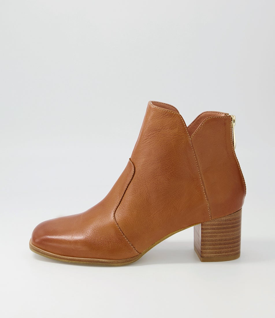 Vascal Vascal Tan Leather Ankle Boots
