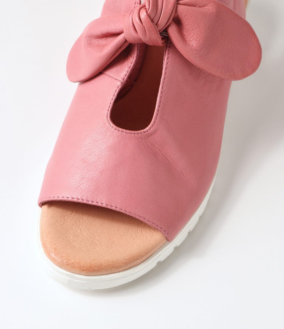 Moneka Pretty Pink White Leather Sandals