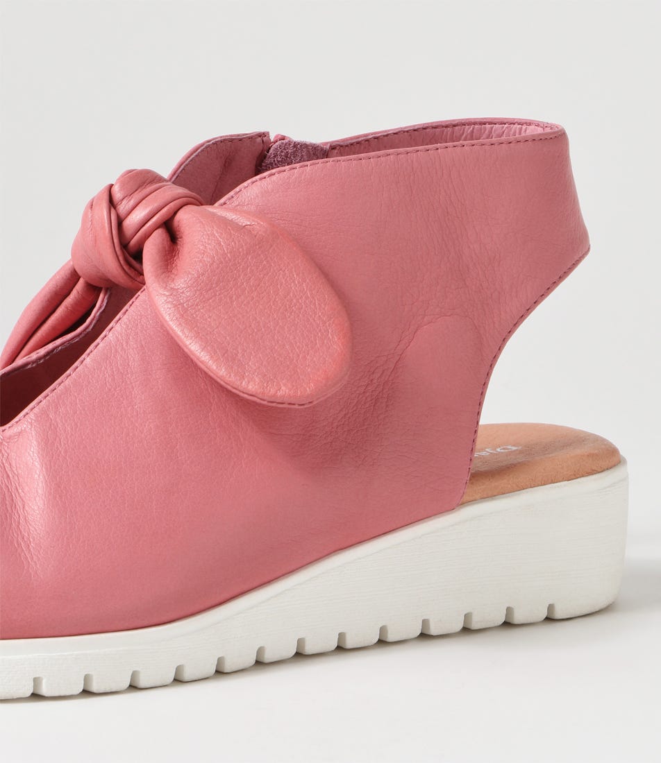 Moneka Pretty Pink White Leather Sandals
