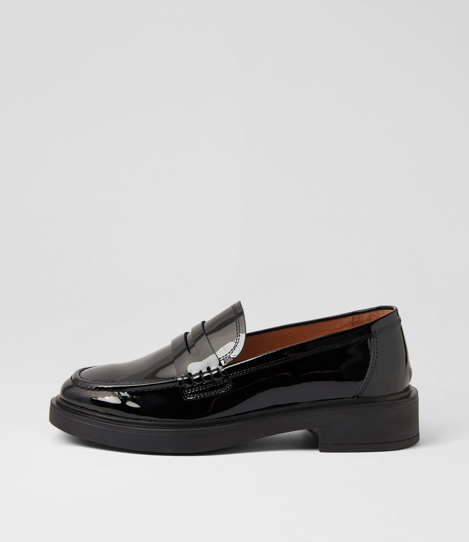 Inley Black Patent Leather Flat Shoes