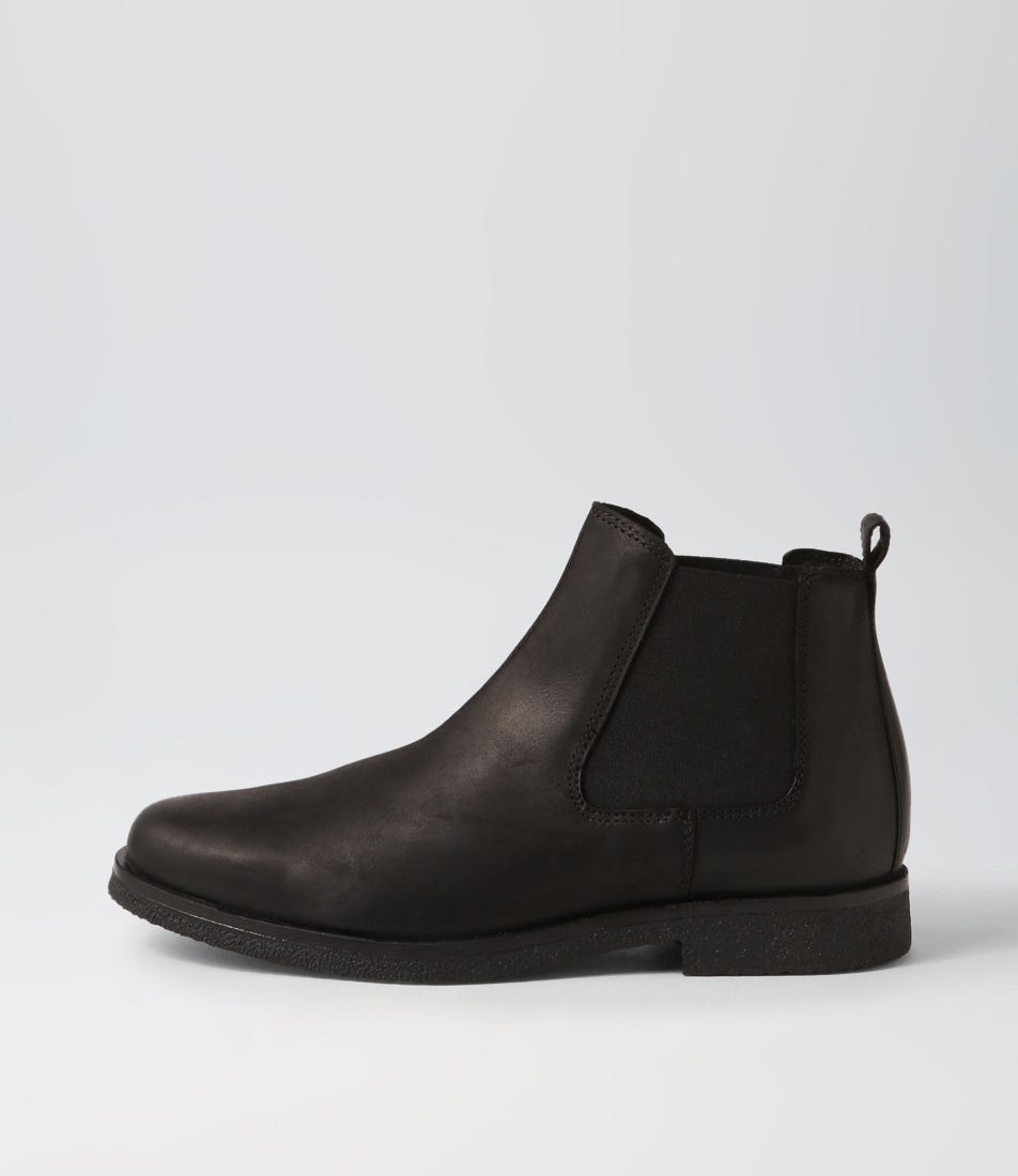 Claudio Black Waxy Leather Chelsea Boots
