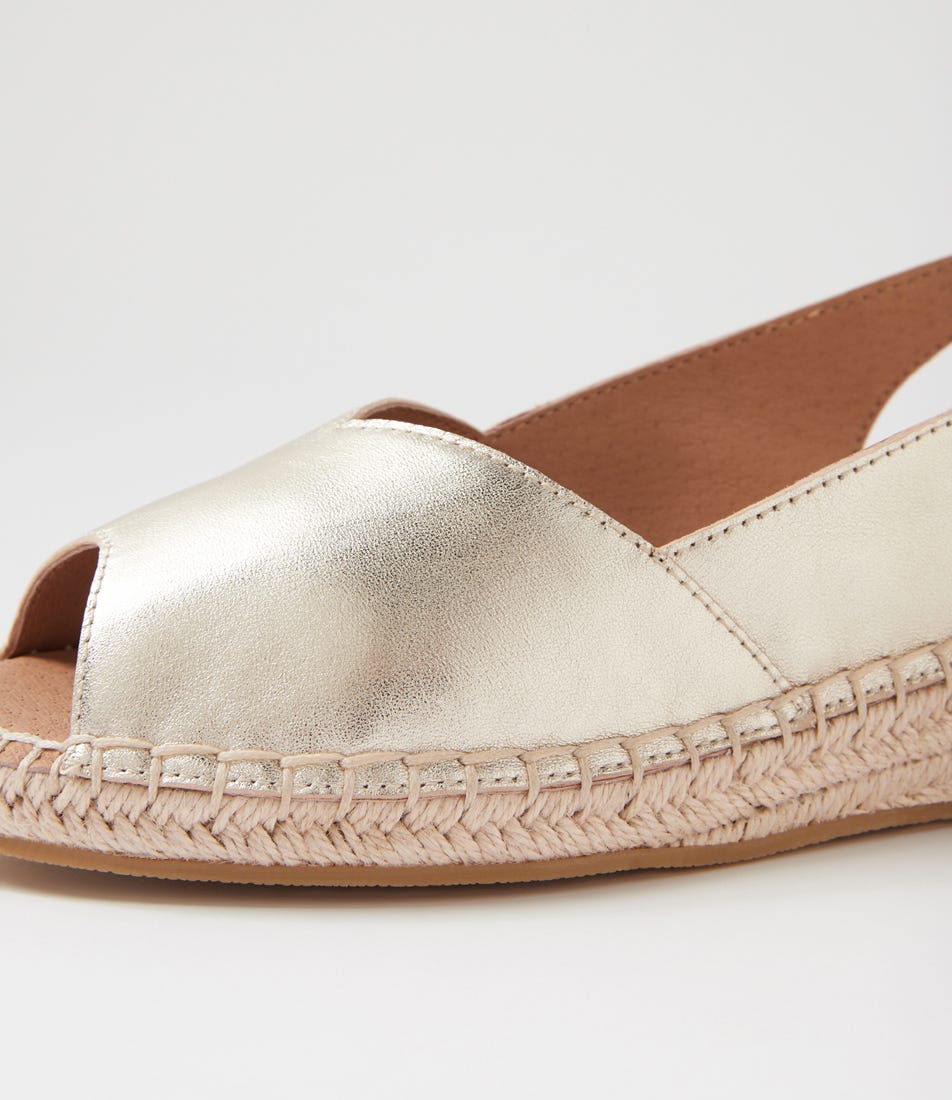 Kadde Pale Gold Leather Sandals | Shop Online at Mathers