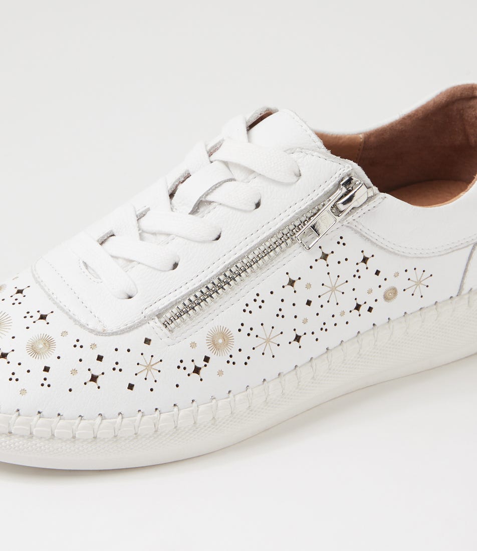 Clevland White Leather Sneakers