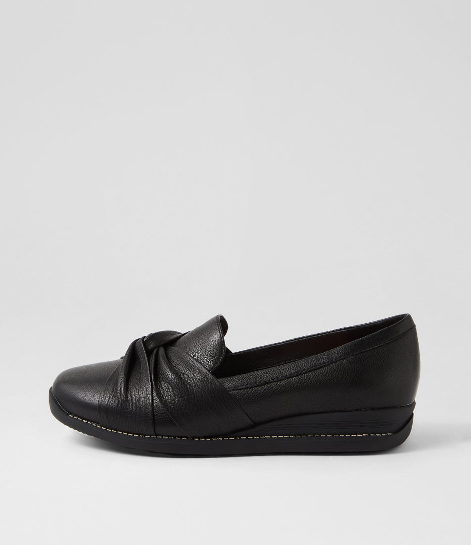 Innes Shoes Inies Black Leather Flat Shoes