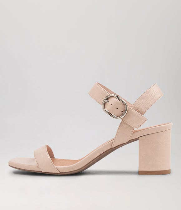 Geonn Nude Leather Sandals