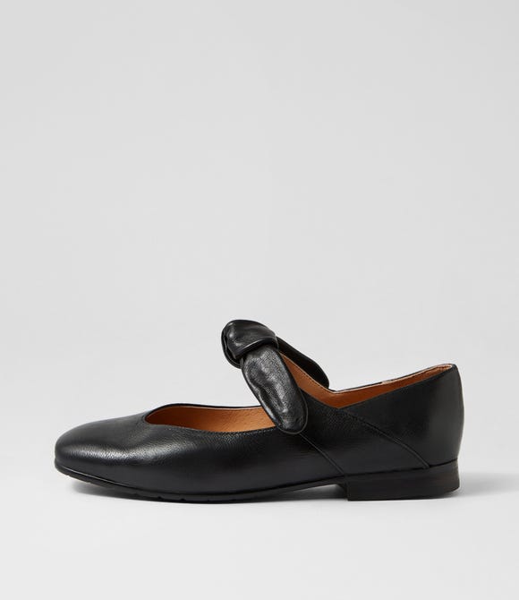 Matchi Black Leather Flat Shoes