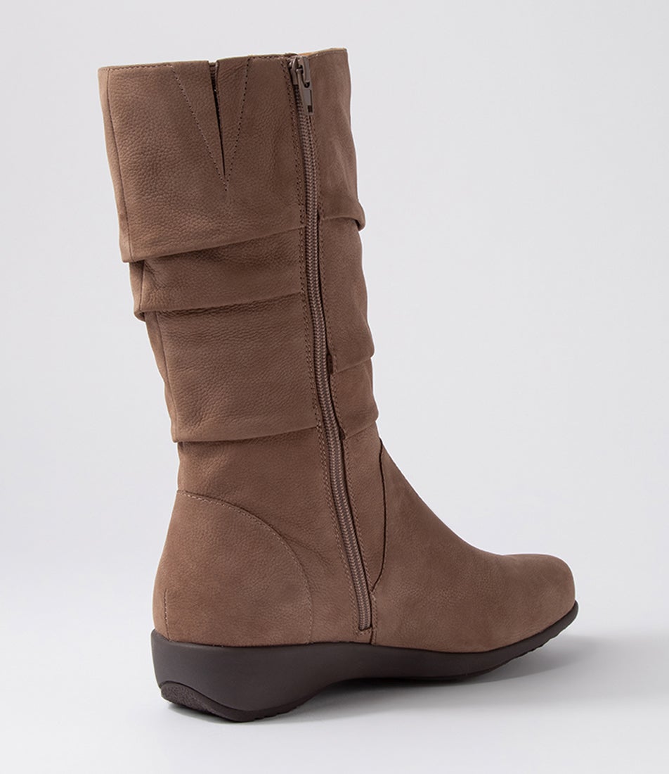 Seattle Boot Seattle Xf Taupe Tumble Nubuck Calf Boots