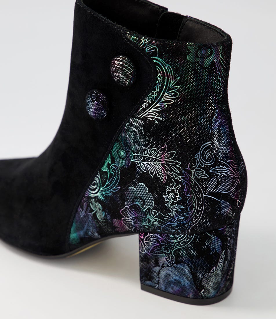 Veyda Xw Black Ocean Paisley Ankle Boots