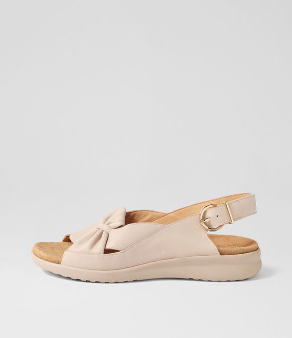 Bari Xw Almond Leather Sandals