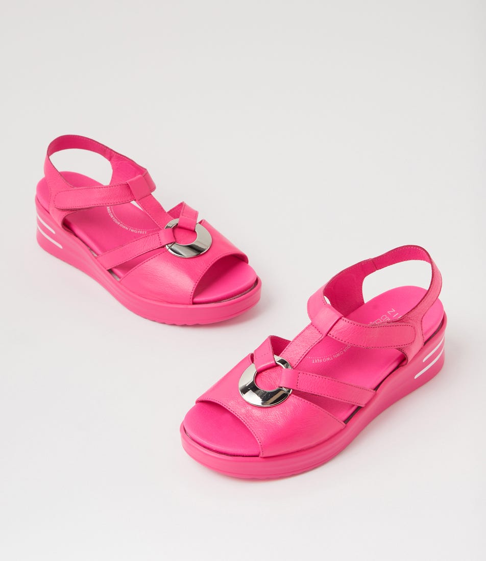 Sharrell Xw Hot Pink Leather Sandals