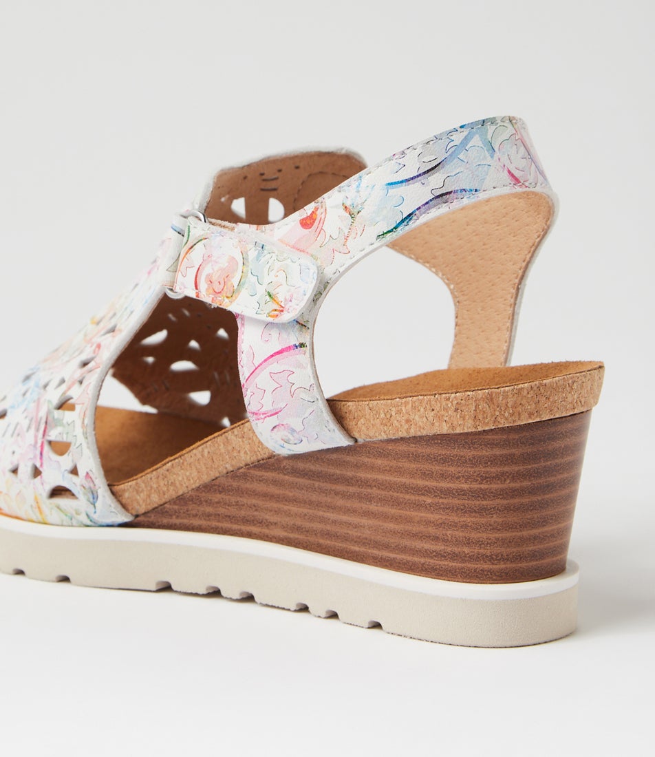 Prillo Prillo W Almond Floral Leather Sandals